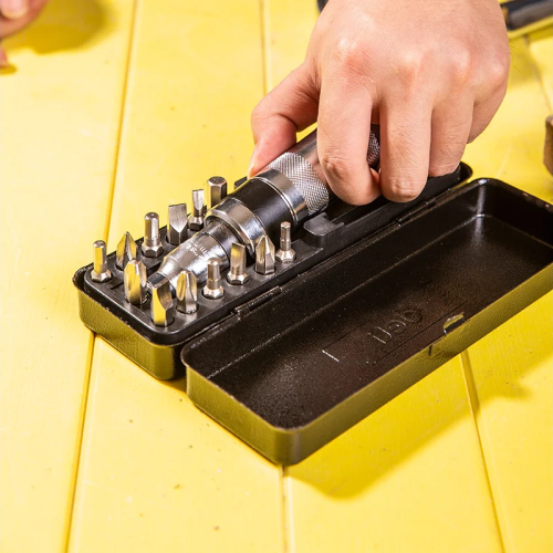 Отвертка ударно-поворотная с набором бит Deli YS EDL8901, 13 шт., металлический кейс фото 4