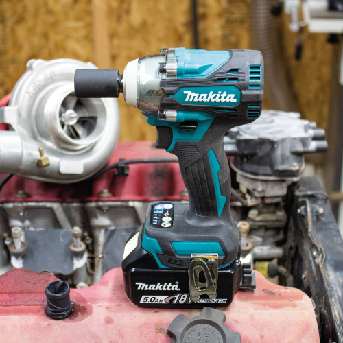 Аккумуляторный гайковерт MAKITA DTW300RTJ, 18 В, 330 Нм, 2 АКБ, 5 Ач, З/У фото 10 Аккумуляторный гайковерт MAKITA DTW300RTJ, 18 В, 330 Нм, 2 АКБ, 5 Ач, З/У фото 10