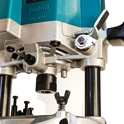 Фрезер MAKITA 3612C, 1850 Вт, цанга 12 мм фото 8 Фрезер MAKITA 3612C, 1850 Вт, цанга 12 мм фото 8