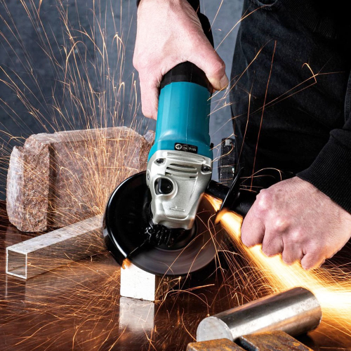 Угловая шлифмашина MAKITA GA5030R, 720 Вт, 125 мм фото 9 Угловая шлифмашина MAKITA GA5030R, 720 Вт, 125 мм фото 9