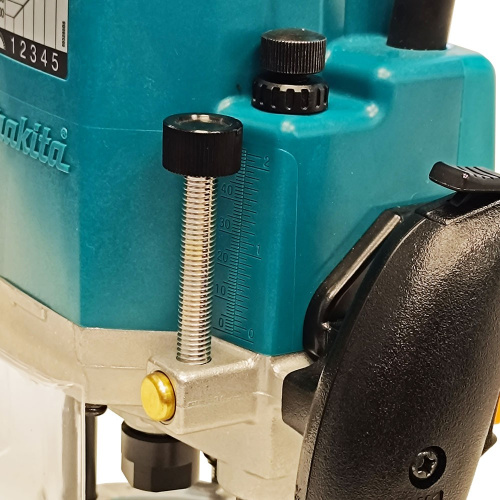 Фрезер MAKITA 3612C, 1850 Вт, цанга 12 мм фото 10 Фрезер MAKITA 3612C, 1850 Вт, цанга 12 мм фото 10