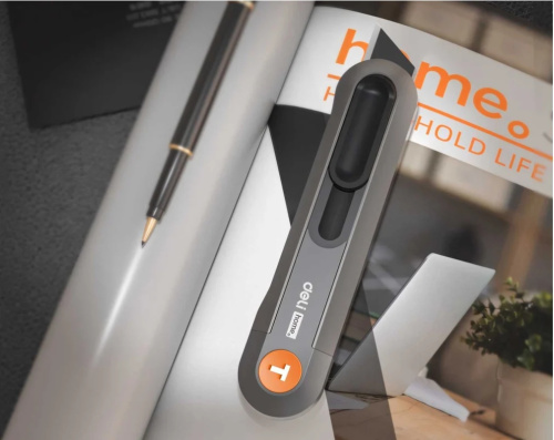 Нож строительный Deli HS HT4008C 135x30 мм, трапеция, Soft Touch, оранжевый фото 3