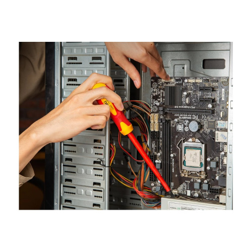 Отвертка Deli YS EDL5161501, диэлектрическая, SL6,5 x 150 мм фото 2 Отвертка Deli YS EDL5161501, диэлектрическая, SL6,5 x 150 мм фото 2