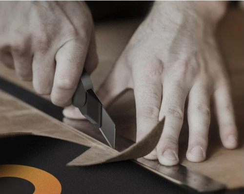 Нож строительный Deli HS HT4018C 18мм, Soft Touch, оранжевый фото 3