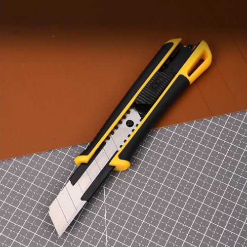 Нож строительный Deli YS EDL003H, 18 мм фото 2