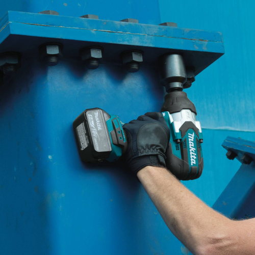 Аккумуляторный гайковерт MAKITA DTW1002RTJ, 18 В, 1050 Нм, 2 АКБ, 5 Ач, З/У фото 9 Аккумуляторный гайковерт MAKITA DTW1002RTJ, 18 В, 1050 Нм, 2 АКБ, 5 Ач, З/У фото 9