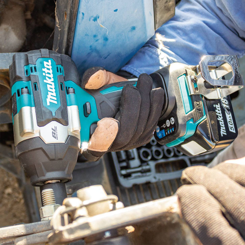 Аккумуляторный гайковерт MAKITA DTW700RT1J, 18 В, 700 Нм, АКБ, 5 Ач, З/У фото 6 Аккумуляторный гайковерт MAKITA DTW700RT1J, 18 В, 700 Нм, АКБ, 5 Ач, З/У фото 6