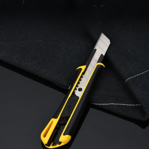 Нож строительный Deli YS EDL003H, 18 мм фото 3